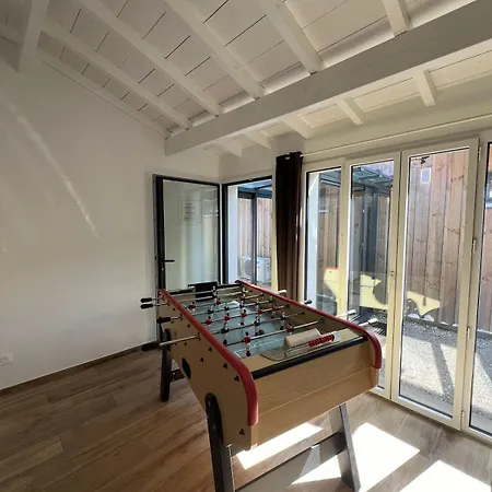 Maison De 4 Etoiles, Sud *