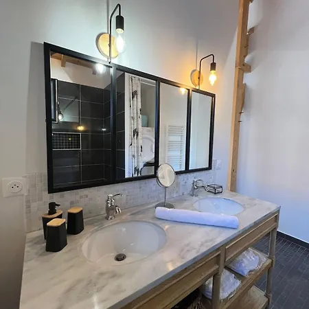 Maison De 4 Etoiles, Sud *