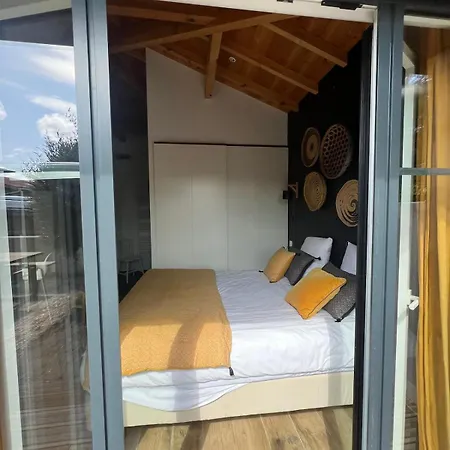 Maison De 4 Etoiles, Sud
