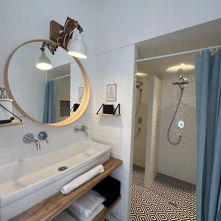 Maison De 4 Etoiles, Sud Villa *